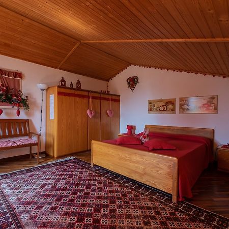 Ai Due Pini B&B Pescantina Exteriör bild