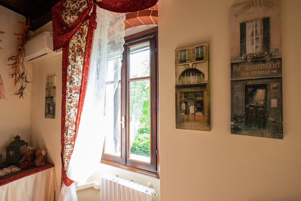 Ai Due Pini B&B Pescantina Exteriör bild